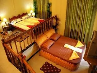 Thiruvambadi Ayurvedic Beach Retreat Otel Varkala